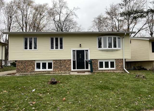 Property at 508 Davis St, Park Forest, IL 60466, 5 beds, 2 baths