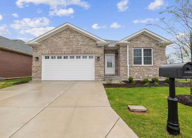Property at 202 Donmor Dr, Bloomingdale, IL 60108, 3 beds, 2 baths