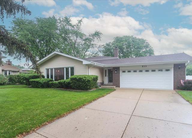 Property at 533 Raymond Ct, Schaumburg, IL 60193, 3 beds, 2 baths