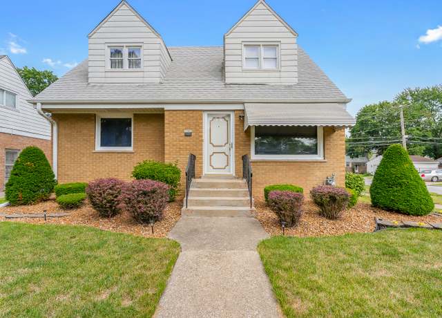 Property at 17557 Burnham Ave, Lansing, IL 60438, 3 beds, 1 bath