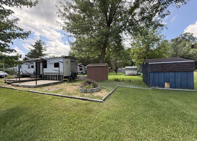 Property at 28-60 Woodhaven Lks, Sublette, IL 61367