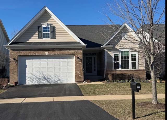 Property at 1616 Colchester Ln, Aurora, IL 60502, 2 beds, 2 baths