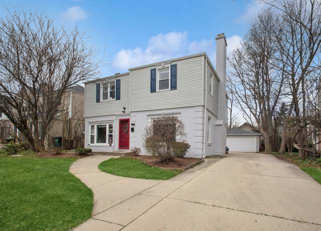 Property at 538 S Pine Ave, Arlington Heights, IL 60005, 4 beds, 2.5 baths