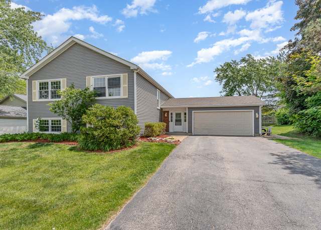 Property at 792 Ravenswood Ct, Lake Zurich, IL 60047, 5 beds, 3 baths