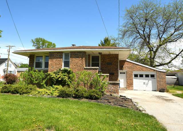 Property at 17501 65th Ave, Tinley Park, IL 60477, 3 beds, 2 baths