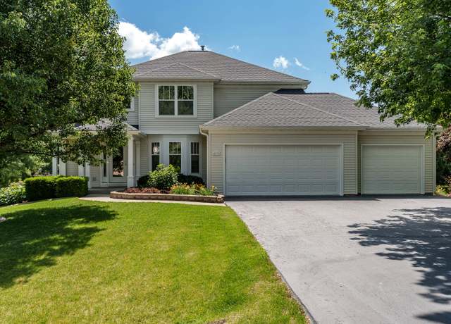 Property at 5579 Hazel Cir, Roscoe, IL 61073, 4 beds, 3 baths