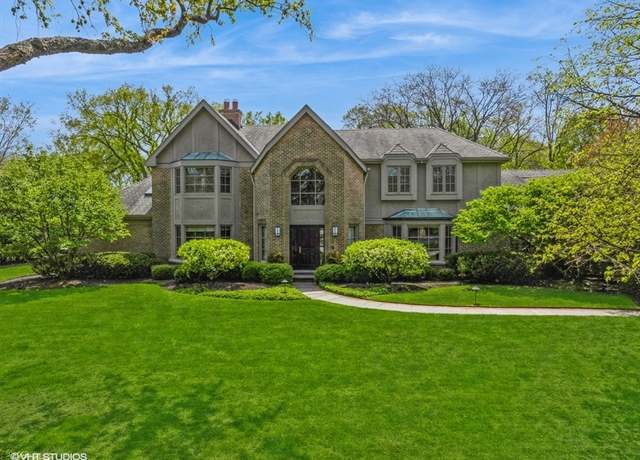 Property at 2839 Woodmere Dr, Northbrook, IL 60062, 6 beds, 7.5 baths