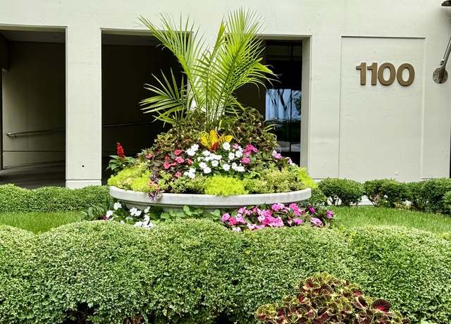 Property at 1100 N Lake Shore Dr Unit 19C, Chicago, IL 60611, 3 beds, 2.5 baths