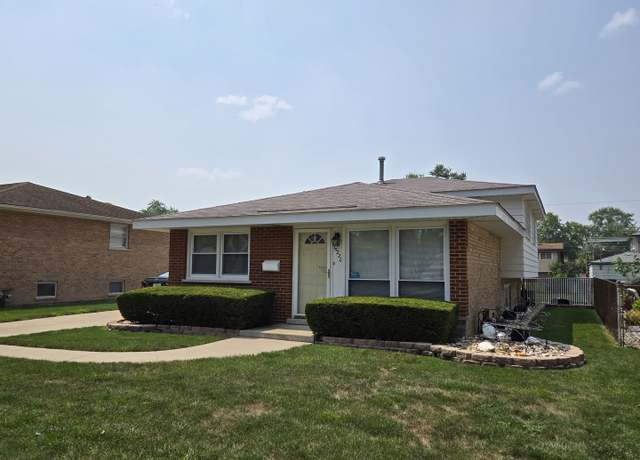 Property at 15220 Lawndale Ave, Midlothian, IL 60445, 3 beds, 2 baths