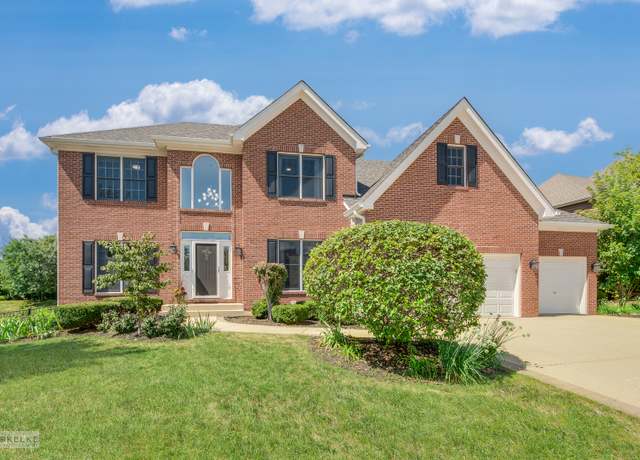 Property at 2670 Ginger Woods Dr, Aurora, IL 60502, 6 beds, 3.5 baths