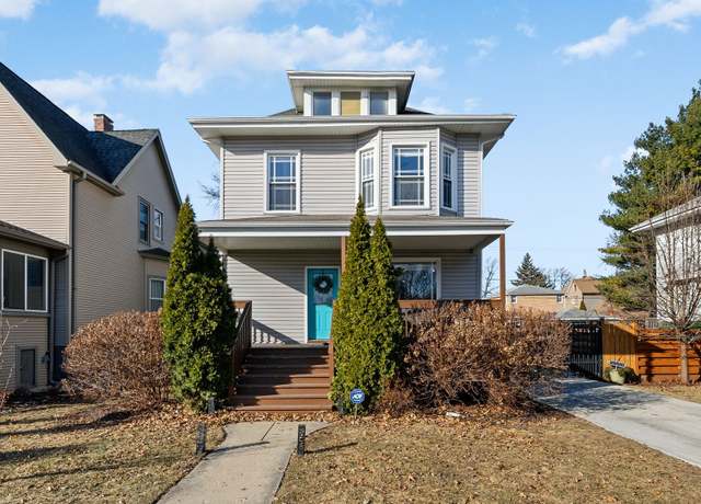 Property at 3434 Wesley Ave, Berwyn, IL 60402, 4 beds, 2 baths