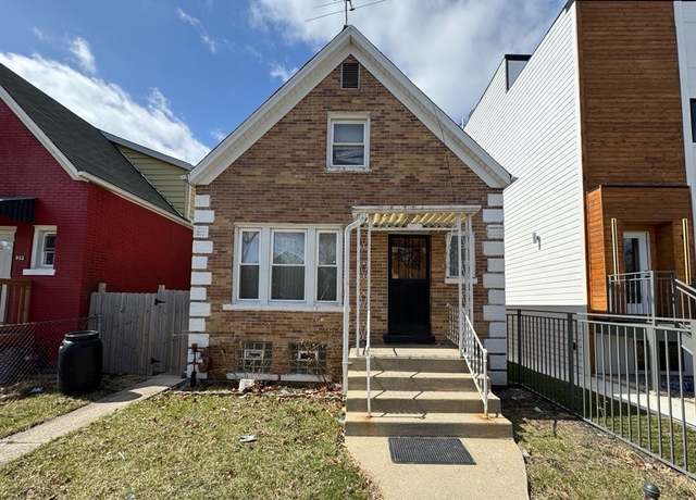Property at 936 N Karlov Ave, Chicago, IL 60651, 4 beds, 1 bath