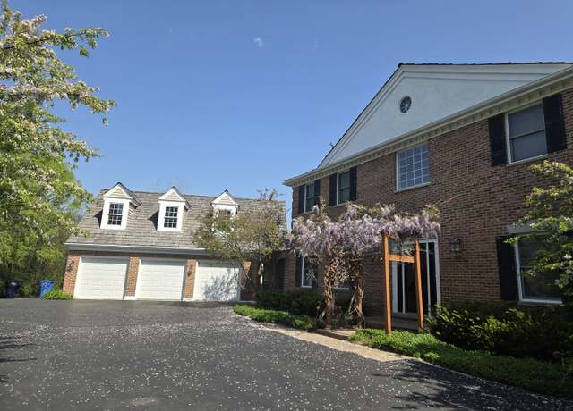 Property at 1745 Telegraph Rd, Bannockburn, IL 60015, 4 beds, 3.5 baths