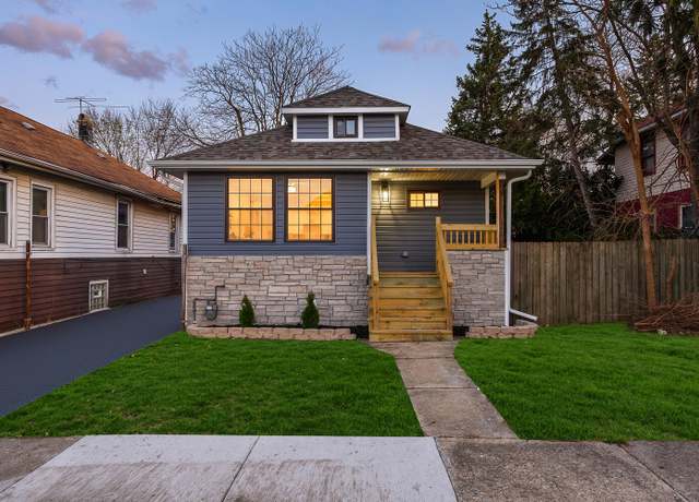 Property at 1015 W 103rd Pl, Chicago, IL 60643, 4 beds, 2 baths