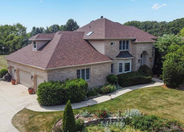 Property at 14N924 White Pines Ln, Hampshire, IL 60140, 5 beds, 3.5 baths