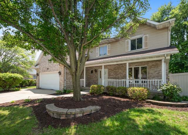 Property at 1109 Kerry Ln, Joliet, IL 60431, 4 beds, 2.5 baths