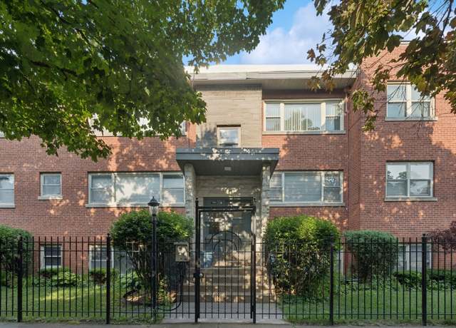 Property at 7501 N Damen Ave Unit AG, Chicago, IL 60645, 3 beds, 1.5 baths