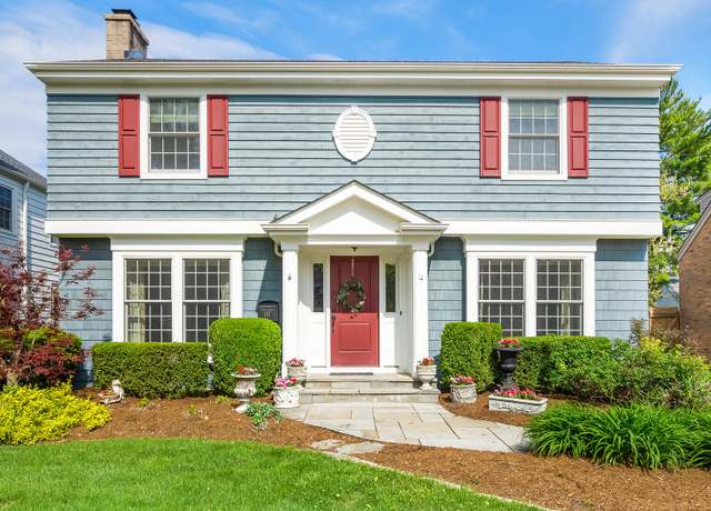 Property at 717 S Madison Ave, La Grange, IL 60525, 5 beds, 3.5 baths