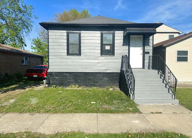 Property at 15117 2nd Ave, Phoenix, IL 60426, 4 beds, 2 baths