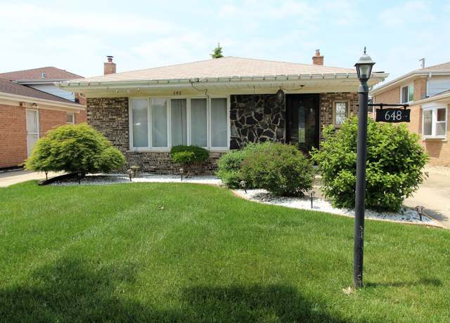 Property at 648 Muskegon Ave, Calumet City, IL 60409, 3 beds, 2 baths