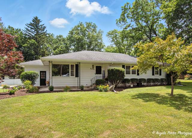 Property at 2514 Cuhlman Rd, Mchenry, IL 60051, 3 beds, 1.5 baths