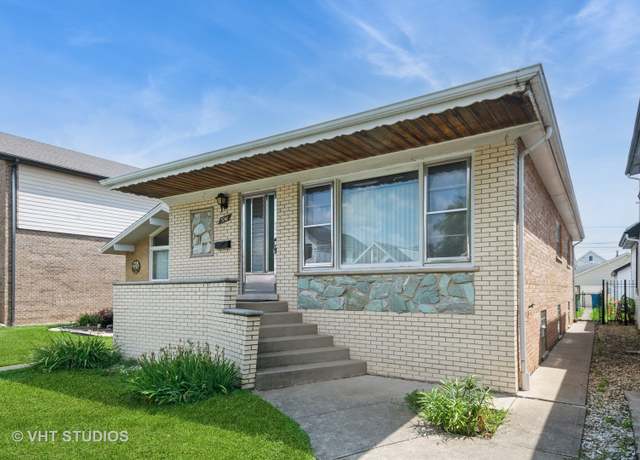 Property at 5741 S Neenah Ave, Chicago, IL 60638, 3 beds, 1.5 baths