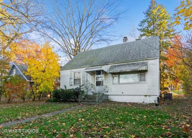 Property at 140 Richton Rd, Steger, IL 60475, 4 beds, 1.5 baths