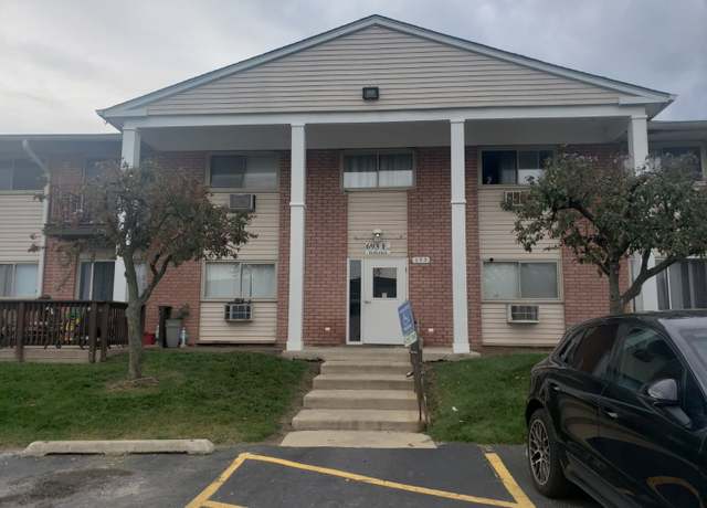 Property at 693 E Fullerton Ave #206, Glendale Heights, IL 60139, 2 beds, 1 bath