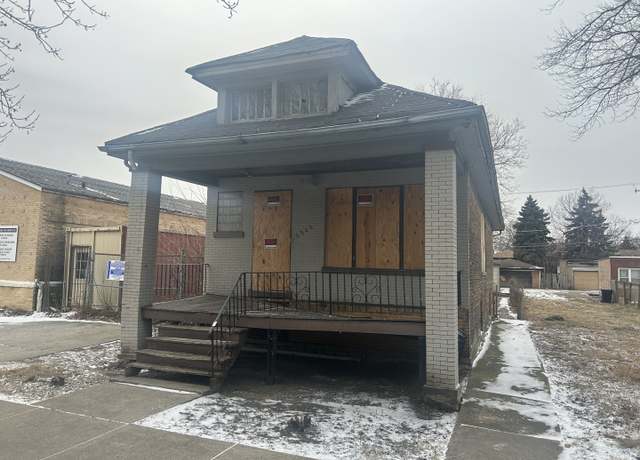 Property at 6840 S Indiana Ave, Chicago, IL 60637, 3 beds, 1.5 baths