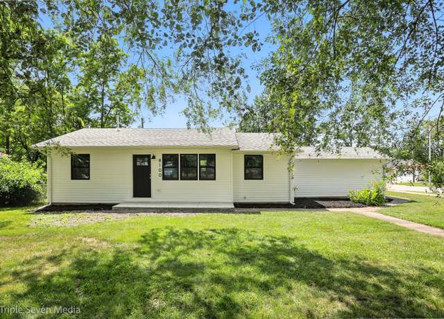Property at 8100 Lockwood Ave, Burbank, IL 60459, 4 beds, 2 baths