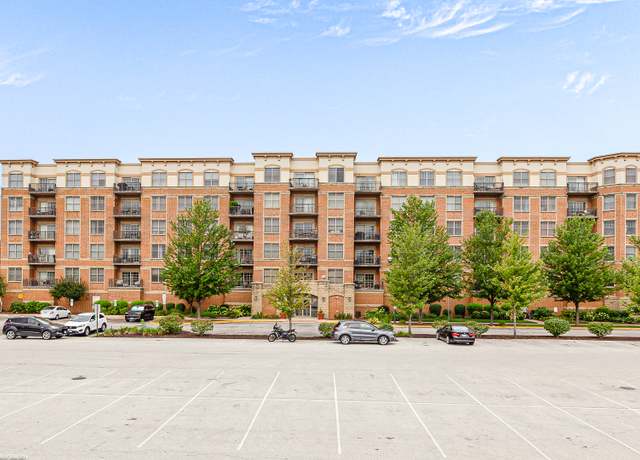 Property at 9530 S Cook Ave #412, Oak Lawn, IL 60453, 1 bed, 1.5 baths