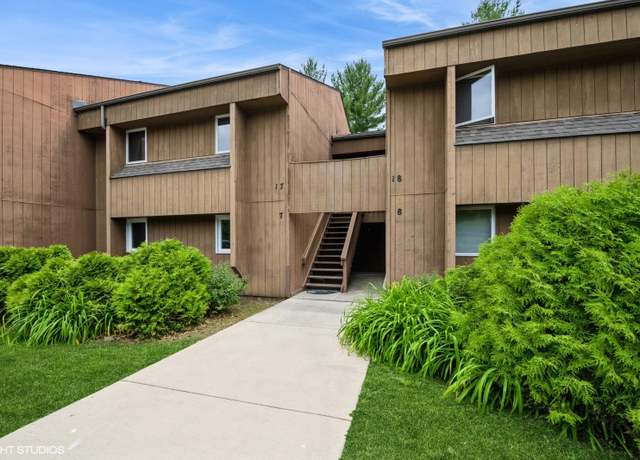 Property at 3525 Saint Anthony Way Unit 7A, Rockford, IL 61101, 2 beds, 2 baths