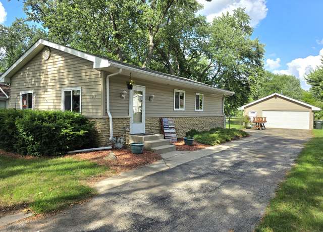 Property at 141 S Office St, Braidwood, IL 60408, 2 beds, 1.5 baths