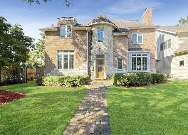 Property at 5444 Grand Ave, Western Springs, IL 60558, 5 beds, 6 baths