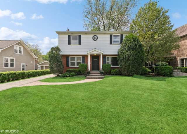 Property at 372 S Fairview Ave, Elmhurst, IL 60126, 4 beds, 2.5 baths