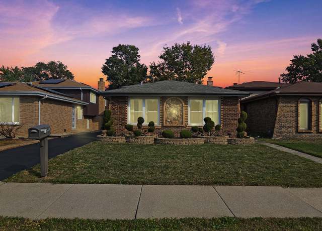 Property at 301 Cornell Ave, Calumet City, IL 60409, 3 beds, 2 baths