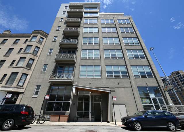 Property at 770 W Gladys Ave #606, Chicago, IL 60661, 2 beds, 2 baths