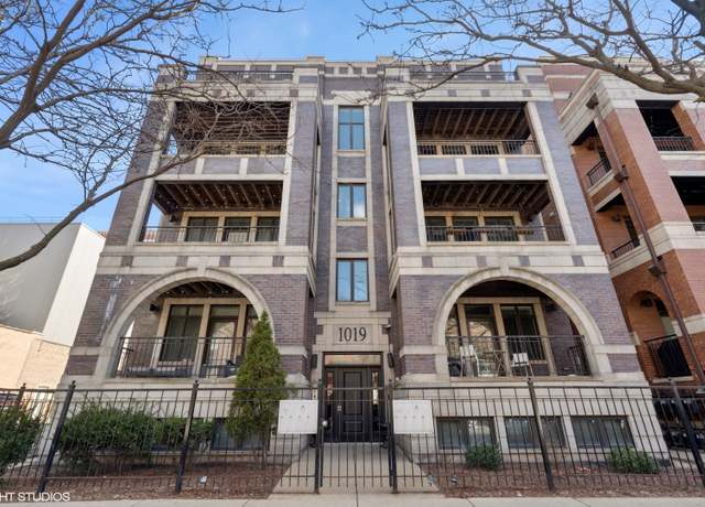 Property at 1019 W Monroe St Unit 4W, Chicago, IL 60607, 2 beds, 2 baths