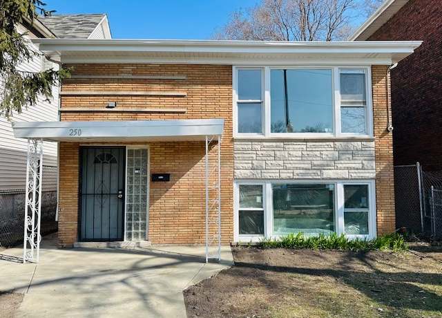 Property at 250 W 119th St, Chicago, IL 60628, 5 beds, 2 baths