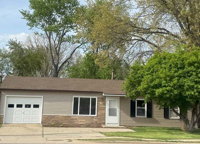 Property at 2406 W Kirby Ave, Champaign, IL 61821, 3 beds, 1 bath