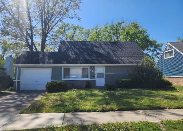 Property at 216 Washington St, Park Forest, IL 60466, 4 beds, 2 baths