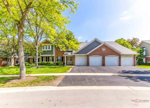 Property at 2442 Charleston Dr #5, Schaumburg, IL 60193, 2 beds, 2 baths