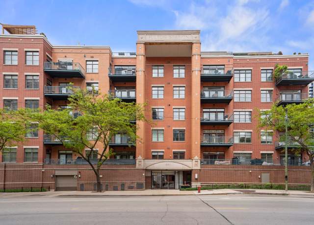 Property at 550 W Fulton St #303, Chicago, IL 60661, 2 beds, 2 baths