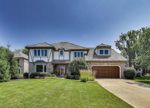 Property at 2098 Fall Brook Dr, Naperville, IL 60565, 5 beds, 3.5 baths