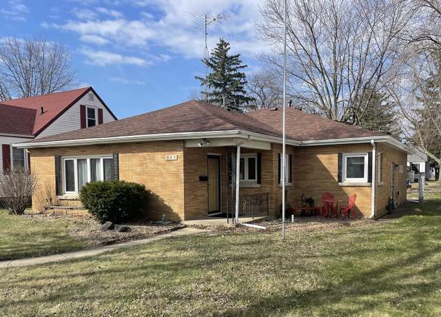 Property at 545 S May Ave, Kankakee, IL 60901, 2 beds, 1 bath