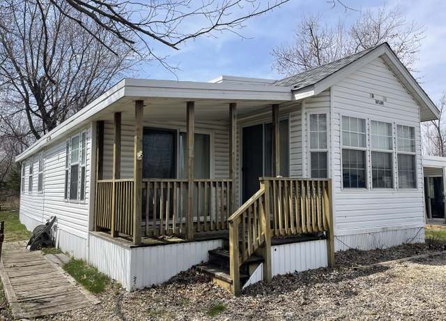 Property at 20-35 Woodhaven Lks, Sublette, IL 61367