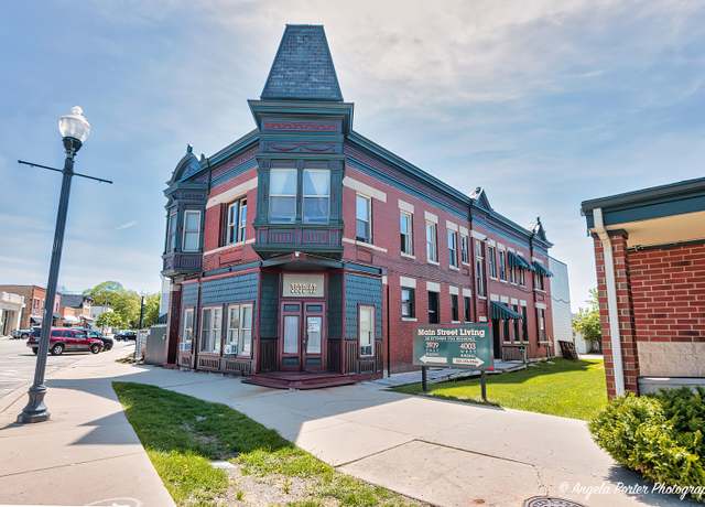 Property at 3937 & 3939 Main St, Mchenry, IL 60050, 23 beds