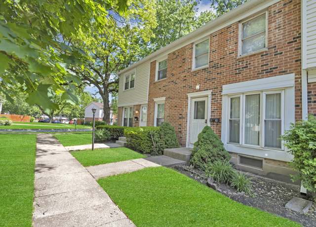 Property at 3162 Norwood Ct, Streamwood, IL 60107, 2 beds, 1.5 baths