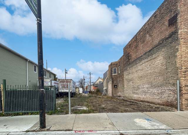 Property at 3046 W Belmont Ave, Chicago, IL 60618