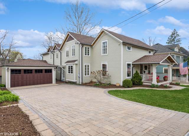 Property at 516 S Grove Ave, Barrington, IL 60010, 4 beds, 4.5 baths